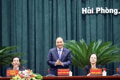 Thủ tướng Nguyễn Xuân Phúc phát biểu tại buổi tiếp xúc cử tri Hải Phòng ngày 7/3/2021. (Ảnh: Thống Nhất/TTXVN)