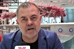 Chủ tịch Hội đồng chuyên gia Quỹ nghiên cứu Á-Âu Grigory Trofimchuk trả lời phỏng vấn phóng viên TTXVN. (Ảnh: Hồng Quân/TTXVN)