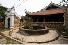 Giếng làng Mông Phụ được nhiếp ảnh gia Lê Bích chụp năm 2012. 