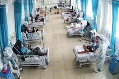 Những bệnh nhân đầu tiên điều trị tại Bệnh viện điều trị COVID-19 Hoàn Mỹ Thủ Đức. (Ảnh: Đinh Hằng/TTXVN)