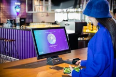 Khách sạn ứng dụng công nghệ cao trong hầu hết các hoạt động vận hành. (Ảnh: CTV/Vietnam+)