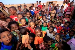 Trẻ em Ethiopia tại một trại tị nạn ở Gedaref, miền Đông Sudan. (Ảnh: AFP/TTXVN)