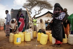 Người tị nạn Somalia tại một trại tạm ở Dadaab, Kenya ngày 23/3/2023. (Ảnh: AFP/TTXVN)