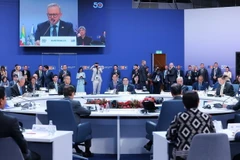 Thủ tướng Australia Anthony Albanese phát biểu khai mạc Phiên họp toàn thể Hội nghị Cấp cao Đặc biệt kỷ niệm 50 năm quan hệ ASEAN-Australia. (Ảnh: Dương Giang/TTXVN)