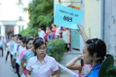 Thí sinh dự thi đánh giá năng lực vào Đại học Quốc gia Hà Nội. (Ảnh: Lê Minh Sơn/Vietnam+)