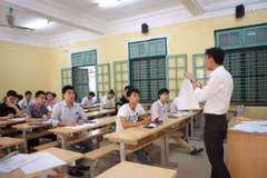 Trước ngày 25/7, thí sinh sẽ biết điểm thi trung học phổ thông quốc gia. (Ảnh: Lê Minh Sơn/Vietnam+)