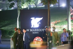 An ninh quanh khu vực khách sạn Marriot JW được đẩy lên mức cao nhất. (Ảnh: Trọng Đạt/TTXVN)