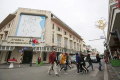 Hà Nội đang dần trở thành một thành phố năng động và hiện đại trong mắt du khách quốc tế. (Ảnh: Trọng Đạt/TTXVN)