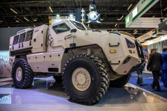 Xe Mbombe 4 của Paramount Group tại IDEX 2019. (Nguồn: defence-blog.com)