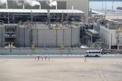 Cơ sở khí ga hóa lỏng và khí tự nhiên hóa lỏng của Qatar ở thành phố công nghiệp Ras Laffan, cách thủ đô Doha khoảng 80km về phía bắc. (Ảnh: AFP/TTXVN)