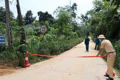 Phong tỏa cụm dân cư thuộc đội 10, thôn 3B, xã Việt Cường, huyện Trấn Yên, tỉnh Yên Bái. (Ảnh: Tuấn Anh/TTXVN)