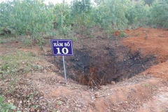 Miệng hầm số 10 trong 12 miệng hầm khu Địa đạo Gò Quánh. (Ảnh: Phạm Kha/TTXVN)