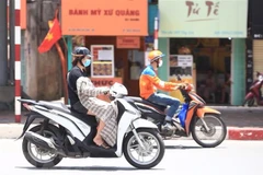 Khu vực Bắc Bộ và Trung Bộ có nơi trên 38 độ C. (Ảnh: Hoàng Hiếu/TTXVN