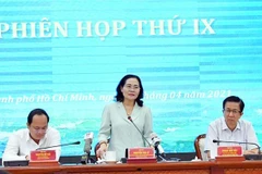 Bà Nguyễn Thị Lệ, Chủ tịch Hội đồng Nhân dân Thành phố Hồ Chí Minh, Chủ tịch Ủy ban Bầu cử thành phố phát biểu chỉ đạo Phiên họp thứ IX. (Ảnh: Xuân Khu/TTXVN)