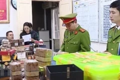 Một vụ buôn lậu xì gà bị phát hiện, thu giữ. (Nguồn: TTXVN)