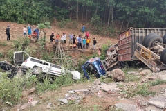 Hiện trường vụ tai nạn. (Nguồn: Báo VietNamNet)