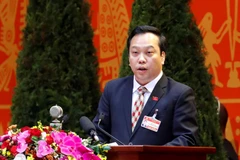 Đồng chí Đỗ Việt Hà, Phó Bí thư Đảng ủy Khối các cơ quan Trung ương trình bày tham luận. (Ảnh: TTXVN)