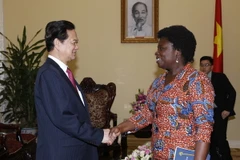 Thủ tướng Nguyễn Tấn Dũng tiếp bà Victoria Kwakwa, Giám đốc Quốc gia Ngân hàng Thế giới (WB) tại Việt Nam. (Ảnh: Đức Tám/TTXVN)