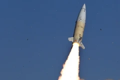 Một tên lửa chiến thuật đang rời bệ phóng. (Nguồn: lockheedmartin.com)