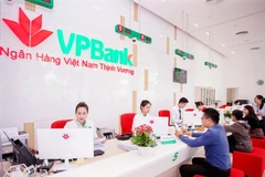 Giao dịch tại VPBank. (Ảnh: CTV)