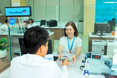 Giao dịch tại Vietinbank. (Ảnh: CTV)