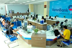 Giao dịch tại Vietinbank. (Ảnh: CTV)