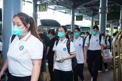 Trung Quốc: Nhiều thành phố áp đặt biện pháp mới chống COVID-19