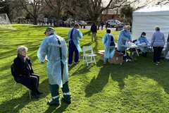 Chuyên gia Australia: Tâm lý chủ quan khiến số ca mắc COVID-19 tăng
