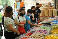 Indonesia dỡ bỏ hoàn toàn các biện pháp phòng dịch COVID-19