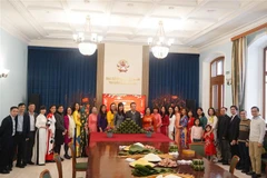 Không khí Xuân đến với cộng đồng người Việt ở Đức và Ukraine