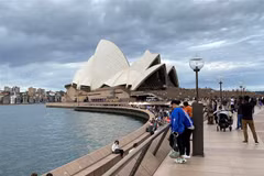 Australia đối mặt với nguy cơ bùng phát đợt dịch COVID-19 mới