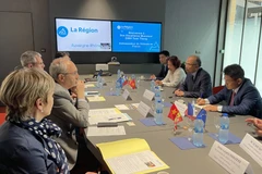 Việt Nam tăng hợp tác với trung tâm công nghiệp hàng đầu của Pháp