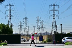 Mỹ: Bang California kêu gọi tiết kiệm điện trong ngày thứ 10 liên tiếp