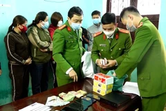 Quảng Bình phá đường dây đánh bạc giao dịch gần 3 tỷ đồng mỗi ngày