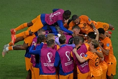 World Cup 2022: Thắng Mỹ, Hà Lan là đội đầu tiên vào chơi vòng tứ kết