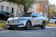 Ford triệu hồi 49.000 xe điện Mach-E do nguy cơ mất nguồn điện