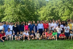 Đại sứ quán Việt Nam và Lào tại Mỹ tổ chức giao lưu hữu nghị 