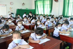 Long An cho học sinh tiểu học và trẻ mầm non học bán trú trở lại