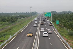 Sớm khắc phục bất cập trên tuyến cao tốc Trung Lương-Mỹ Thuận 