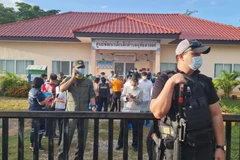 Xả súng tại Thái Lan: Thủ tướng thăm hỏi, động viên gia đình nạn nhân