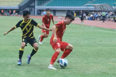 HLV Đinh Thế Nam khẳng định U19 Việt Nam vẫn hướng về phía trước