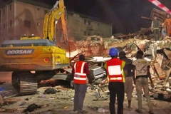 Sập tòa nhà 4 tầng ở Nigeria khiến hơn 30 người thương vong