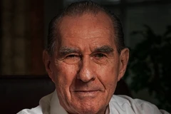 Ông Lazlo Szombatfalvy, chủ nhân của giải thưởng. (Nguồn: vafinans.se)