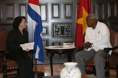 Chủ tịch Quốc hội Nguyễn Thị Kim Ngân hội kiến Chủ tịch Quốc hội Cuba Esteban Lazo. (Ảnh: Trọng Đức/TTXVN)
