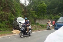 Hòa Bình: Tai nạn liên hoàn trên dốc Cun, nhiều người thoát nạn 