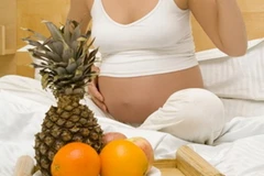 Mẹ bầu tăng cân nhiều dễ sinh con mắc bệnh tự kỷ