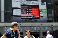 Chứng khoán châu Á bước vào tuần mới giảm điểm nhẹ