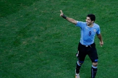 Suarez hoàn toàn khỏe mạnh, sẵn sàng ra sân gặp Italy