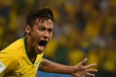 Trận Brazil-Cameroon: Khi những vũ công Samba nhảy múa