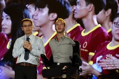 [Photo] Chương trình gala giao lưu với Nick Vujicic tại TP.HCM